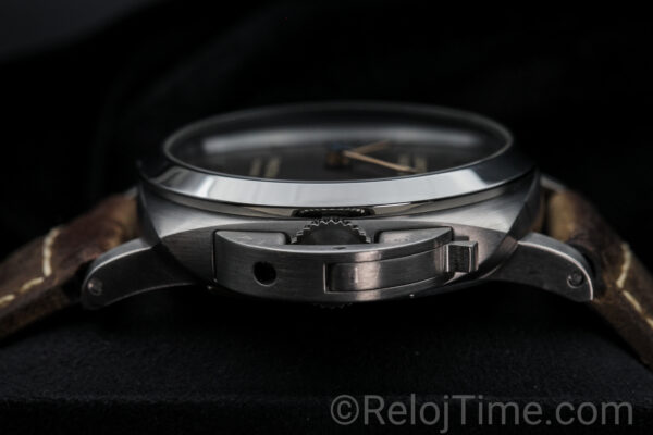 Panerai 1351 Titanium Anthracite Dial complete with Box and Warranty Card - Image 5